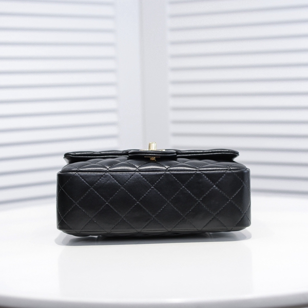 シャネルバッグ内部構造